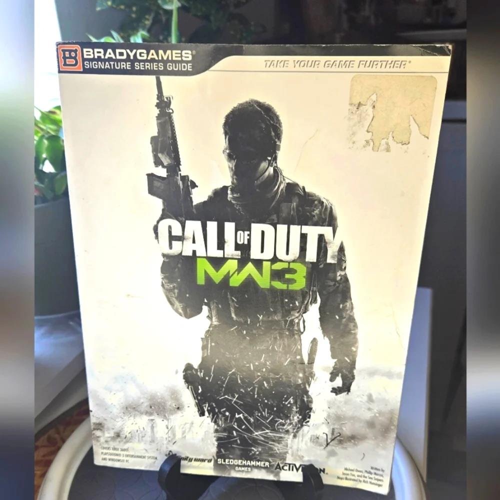 Call of Duty MW3 Official Strategy Guide - BradyGames Signature Series